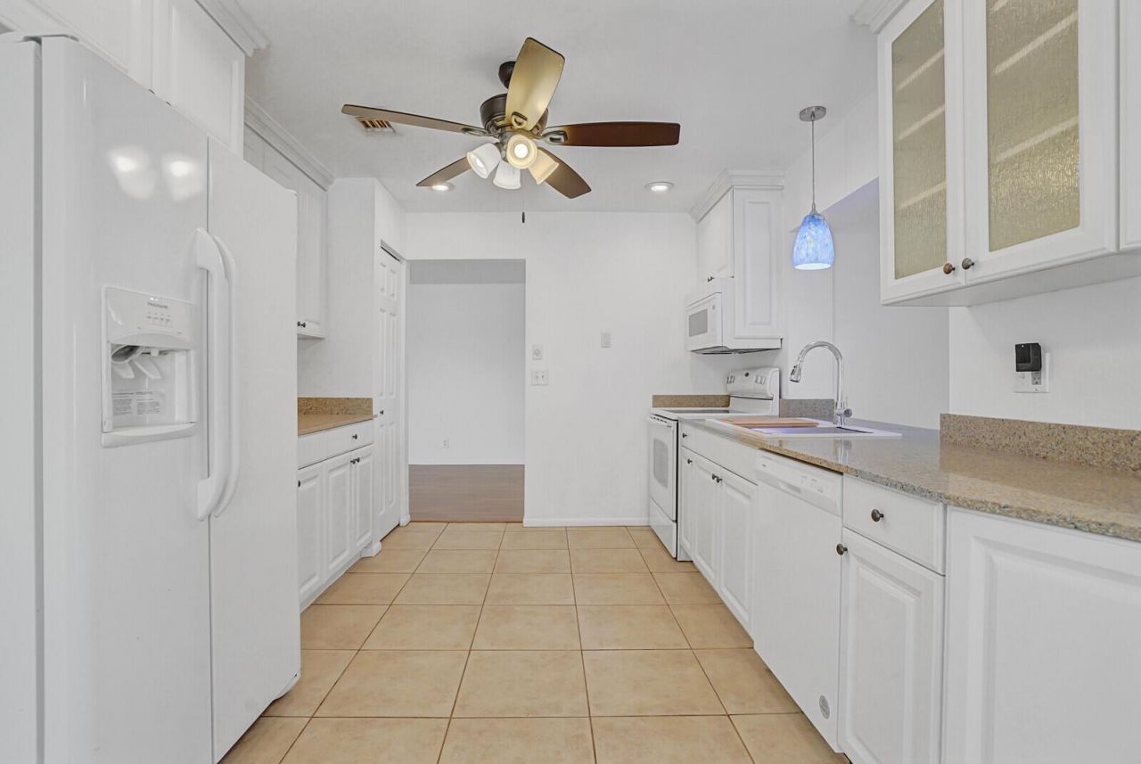 7116 Pine Bluff Drive, Lake Worth, FL 33467 Photo