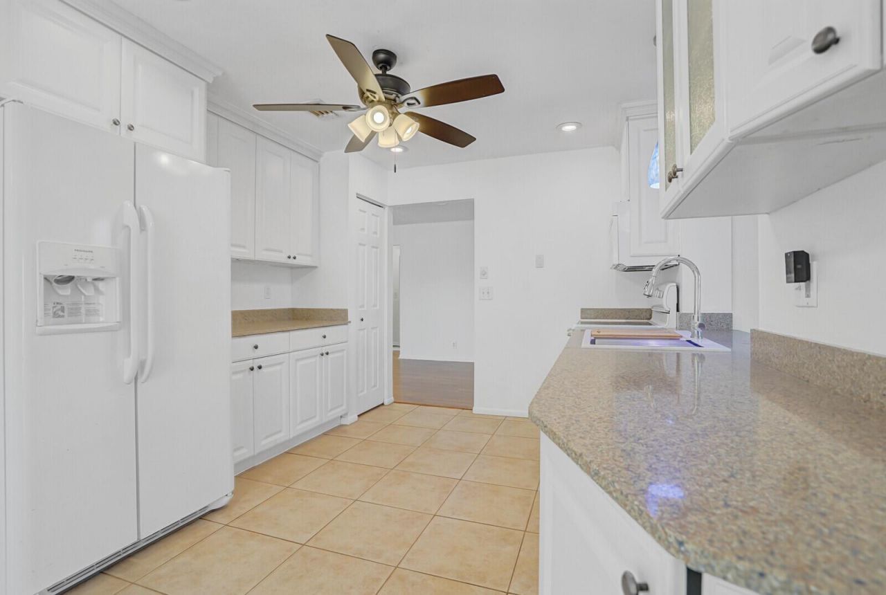 7116 Pine Bluff Drive, Lake Worth, FL 33467 Photo