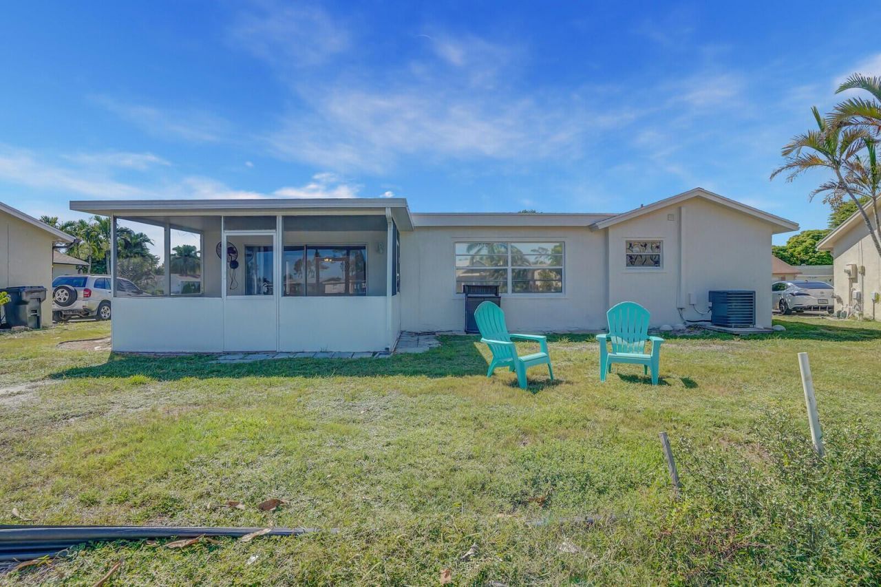 7116 Pine Bluff Drive, Lake Worth, FL 33467 Photo