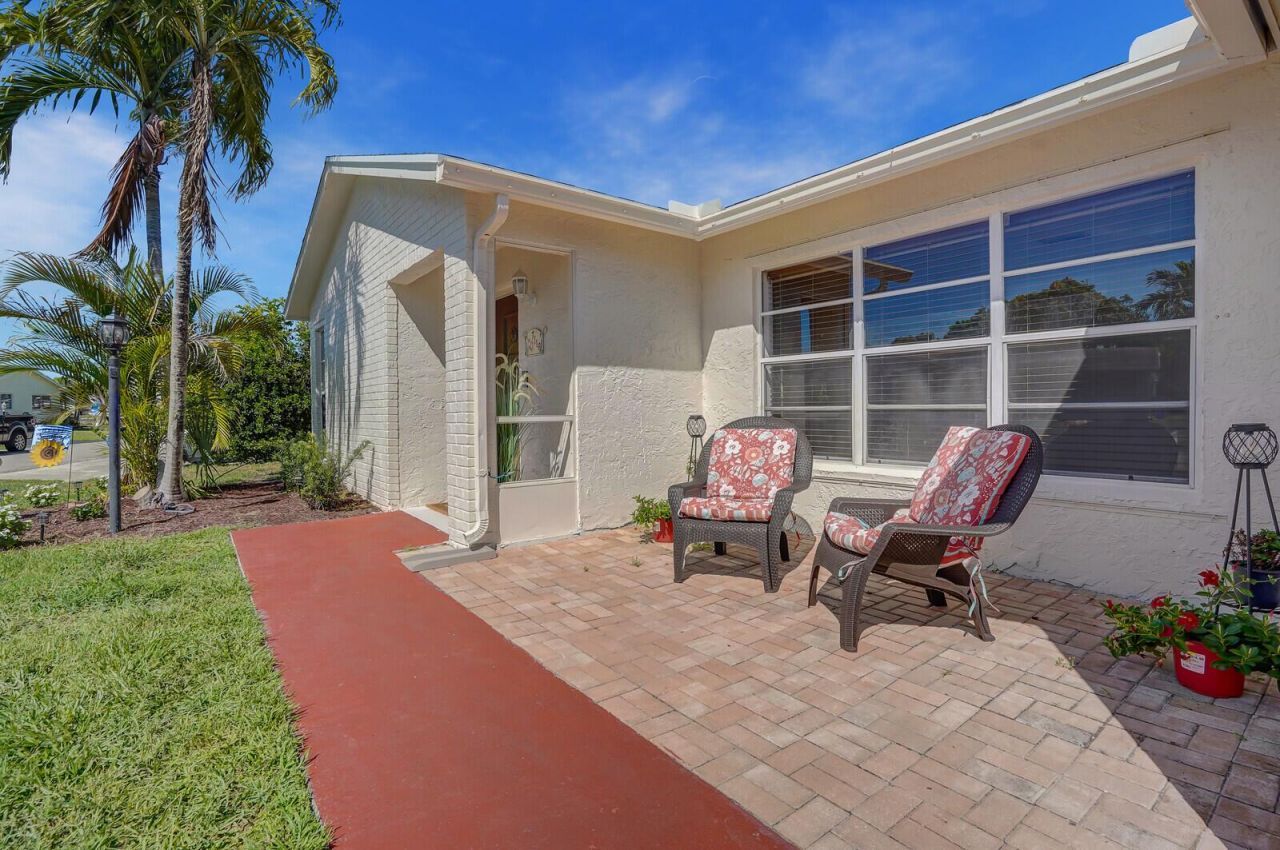 7116 Pine Bluff Drive, Lake Worth, FL 33467 Photo
