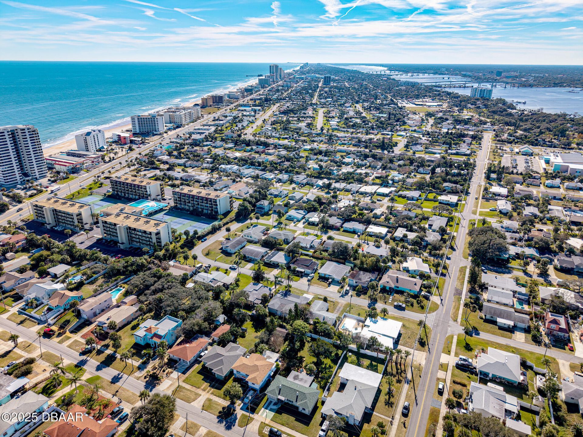417 Manhattan Avenue, Daytona Beach, FL 32118 Photo