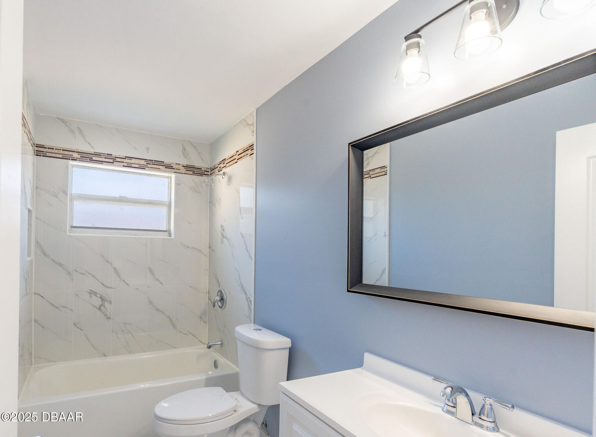417 Manhattan Avenue, Daytona Beach, FL 32118 Photo