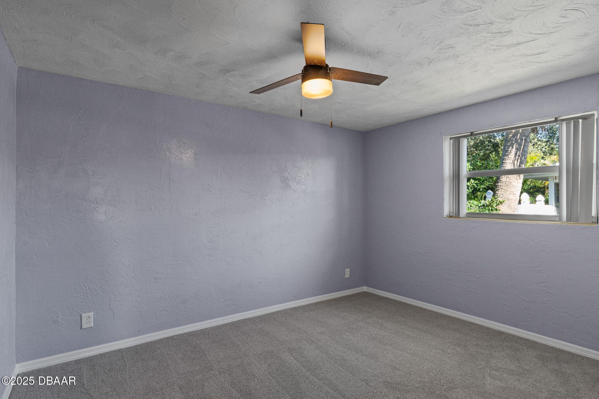 417 Manhattan Avenue, Daytona Beach, FL 32118 Photo