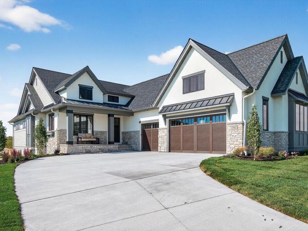 18445 Northome Boulevard , Wayzata, MN 55391