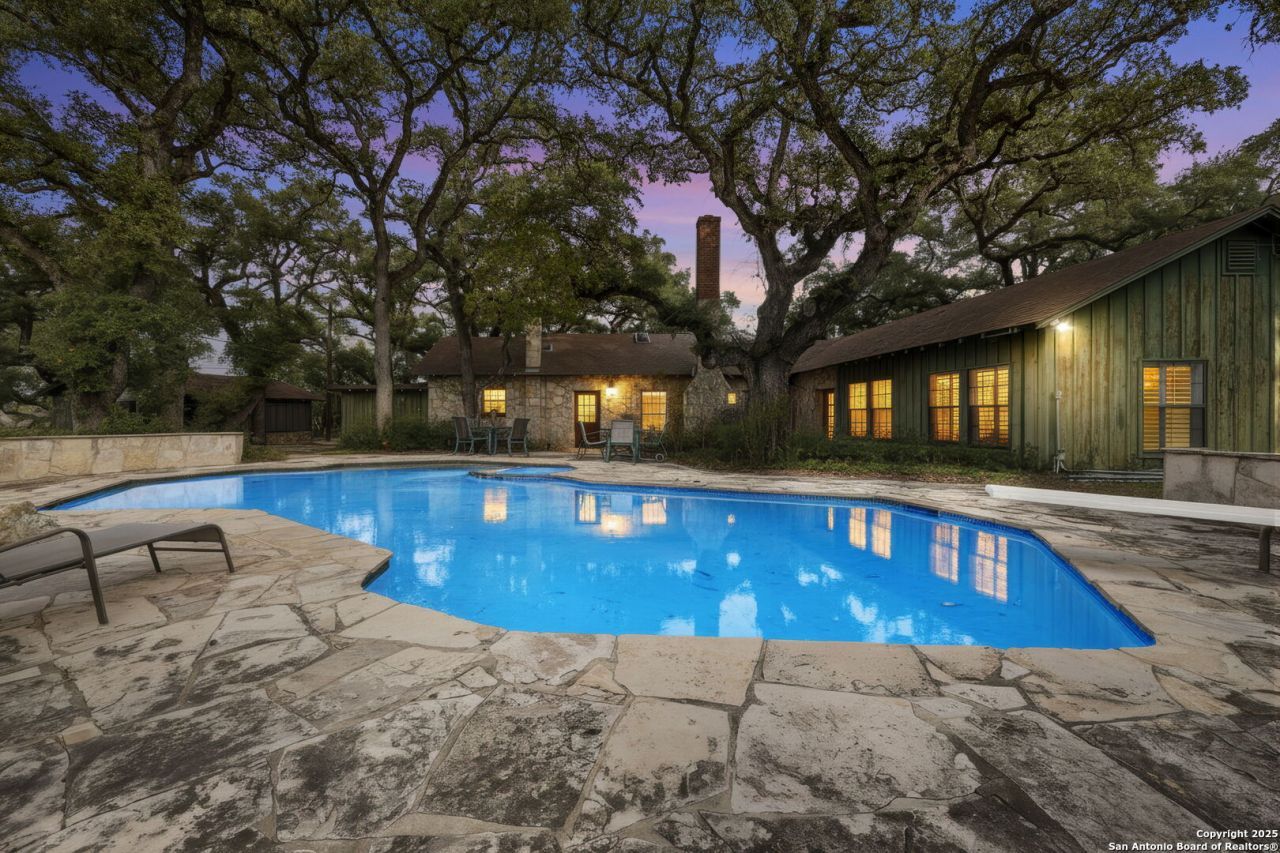 315 Flying R Ranch, Spring Branch, TX 78070 Main Photo