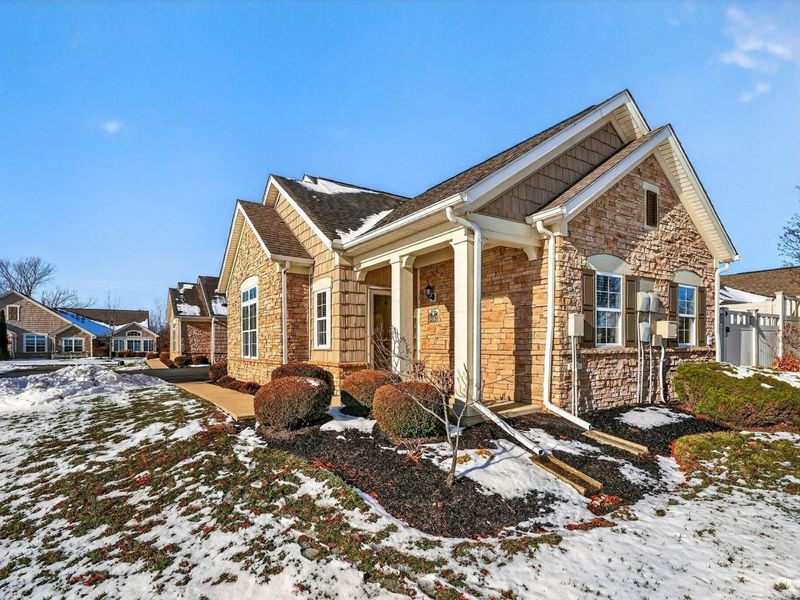 5162 Hayden Woods Lane, Unit 22, Hilliard, OH 43026 Photo 3