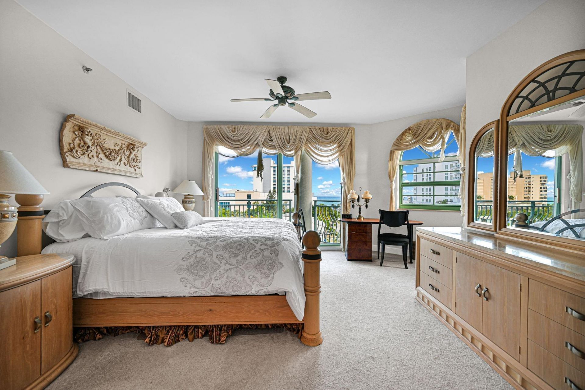 301 N Birch Road, Unit 6S, Fort Lauderdale, FL 33304 Photo