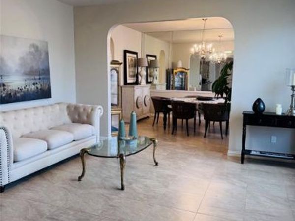 7814 Corona Court, Arlington, TX 76002