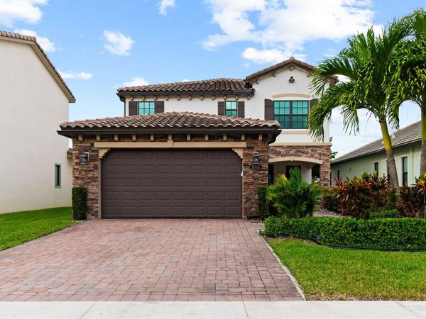 8716 Grand Prix Lane, Boynton Beach, FL 33472