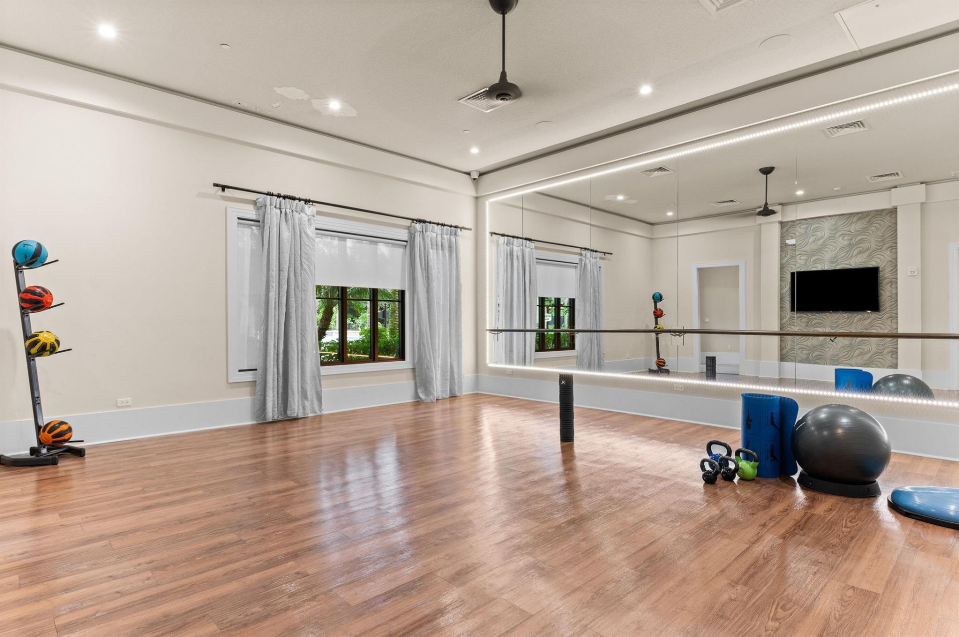 8716 Grand Prix Lane, Boynton Beach, FL 33472 Photo