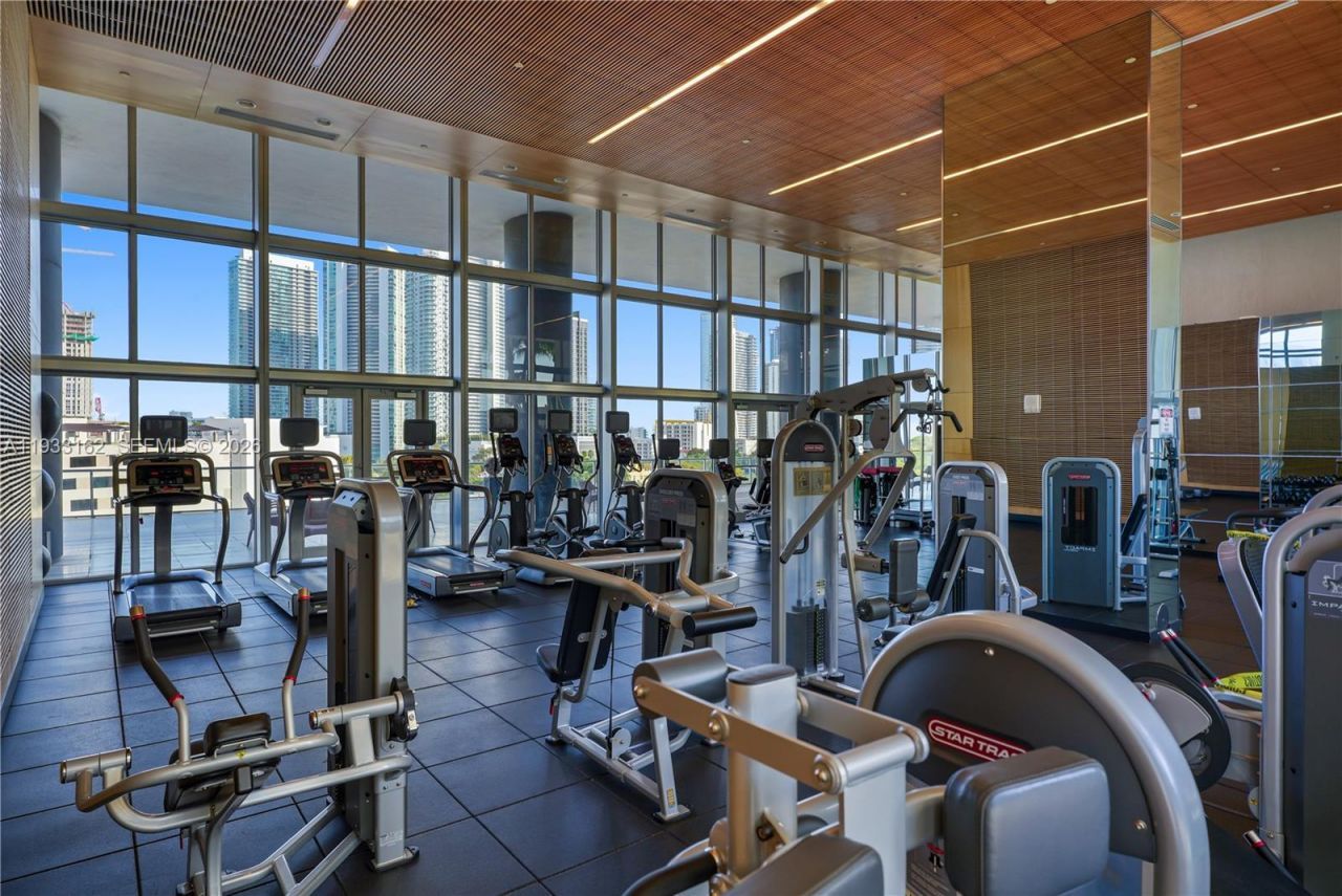 3470 E Coast Ave, Unit H0606, Miami, FL 33137 Photo