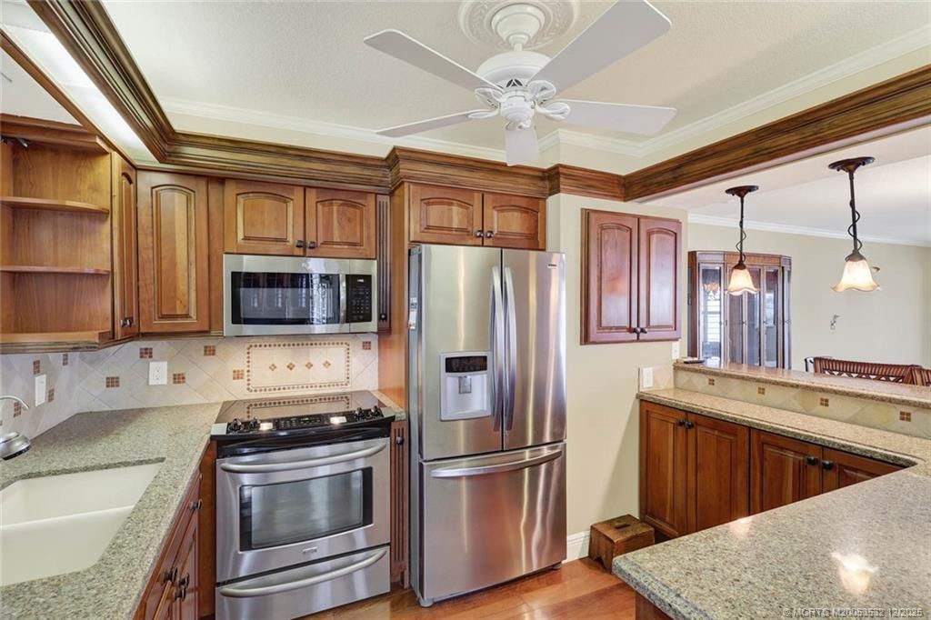 1950 SW Palm City Road, Unit 1-207, Stuart, FL 34994 Photo