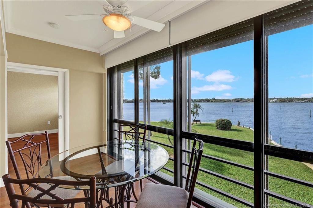 1950 SW Palm City Road, Unit 1-207, Stuart, FL 34994 Photo