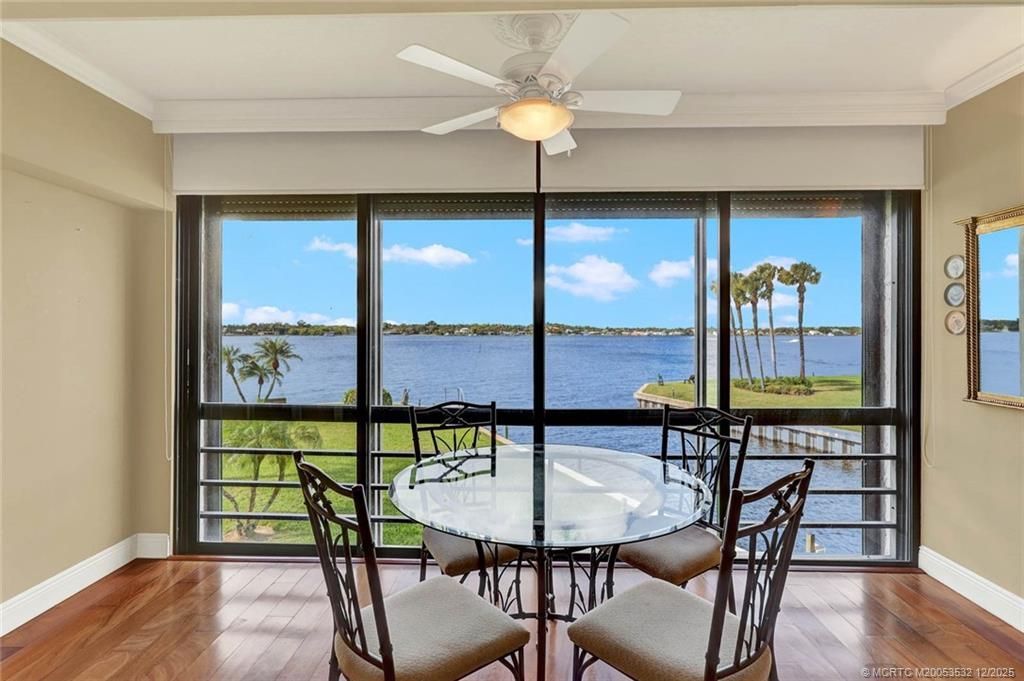 1950 SW Palm City Road, Unit 1-207, Stuart, FL 34994 Photo