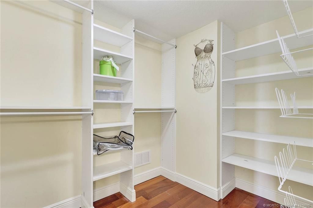 1950 SW Palm City Road, Unit 1-207, Stuart, FL 34994 Photo