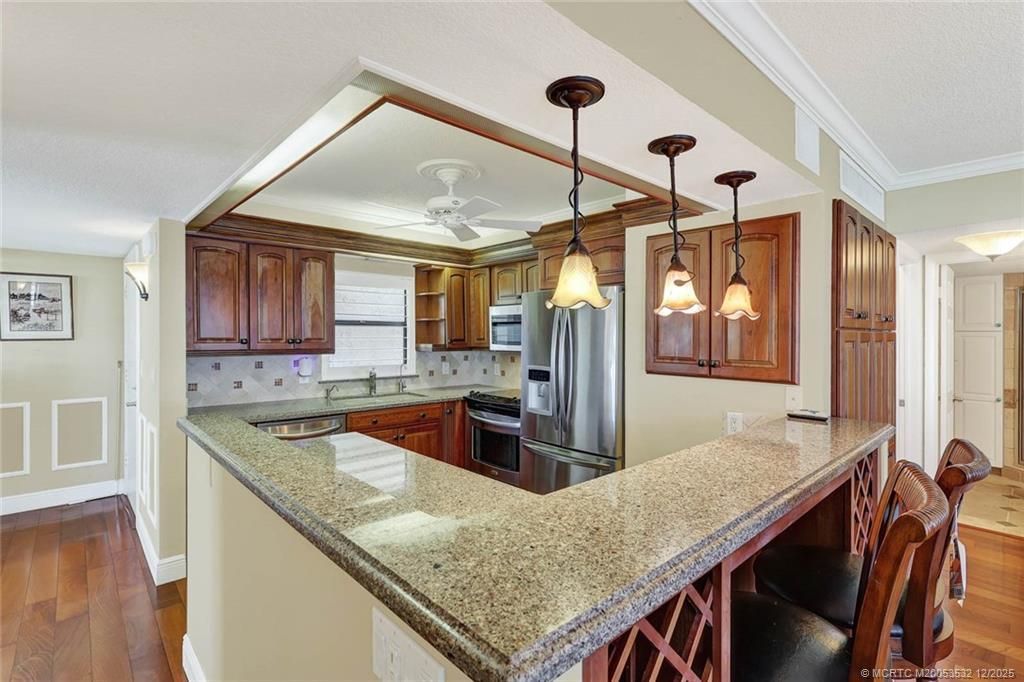 1950 SW Palm City Road, Unit 1-207, Stuart, FL 34994 Photo