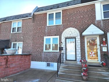 1374 KIMBERLY DRIVE, PHILADELPHIA, PA 19151