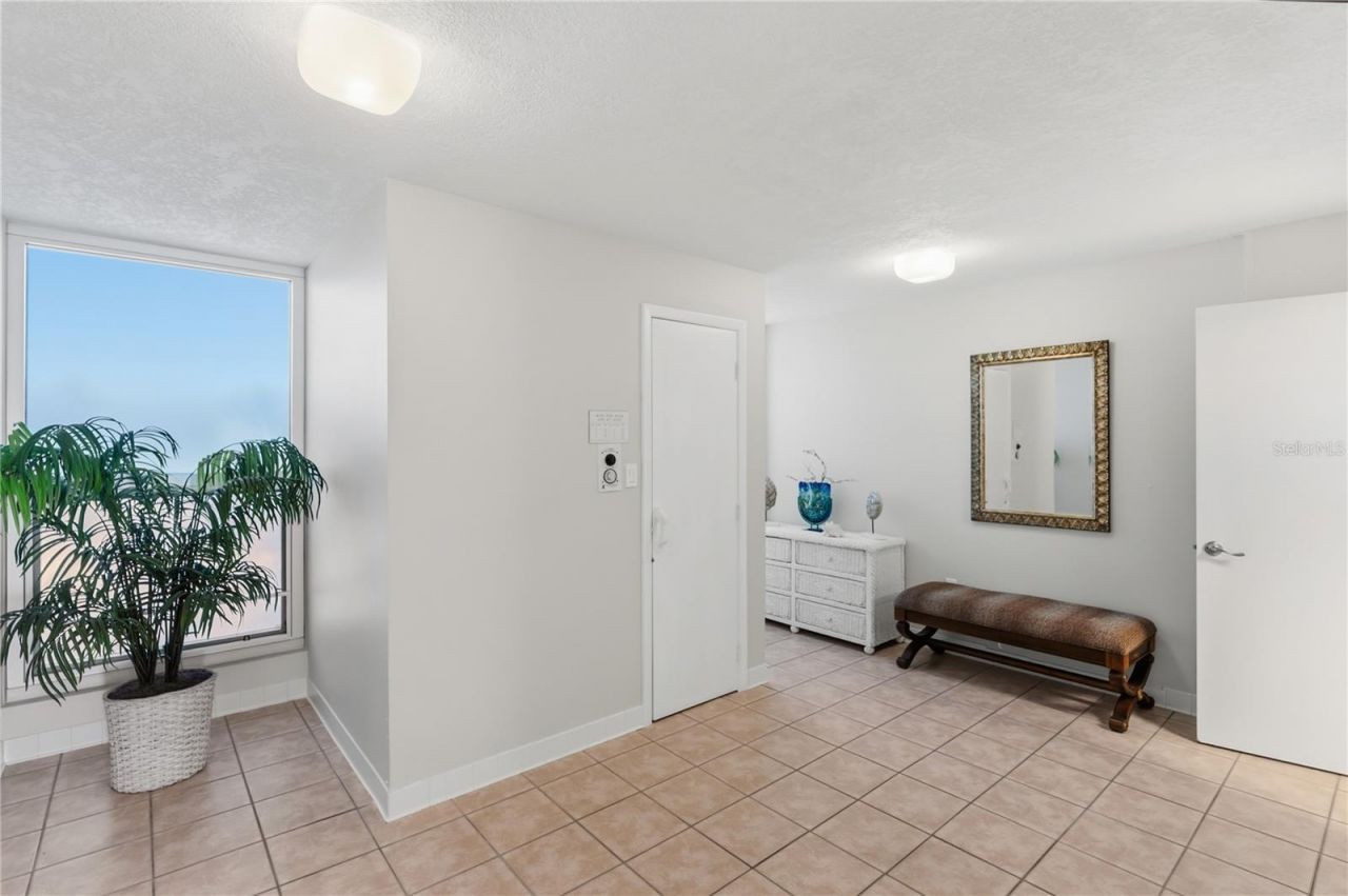 4485 Gulf Of Mexico Drive, Unit 402, Longboat Key, FL 34228 Photo