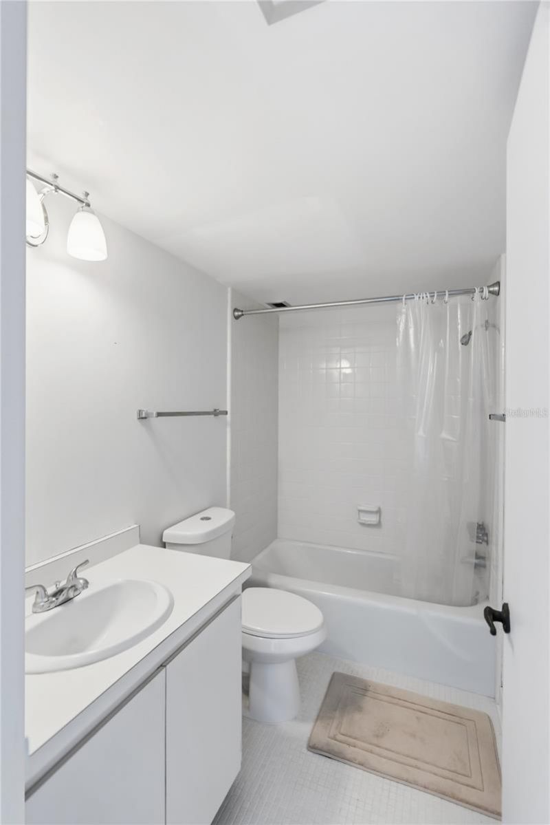 4485 Gulf Of Mexico Drive, Unit 402, Longboat Key, FL 34228 Photo