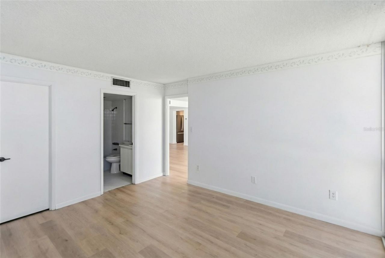 4485 Gulf Of Mexico Drive, Unit 402, Longboat Key, FL 34228 Photo