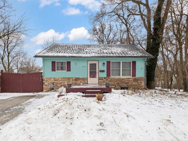 517 W Commerce Street, Milford, MI 48381