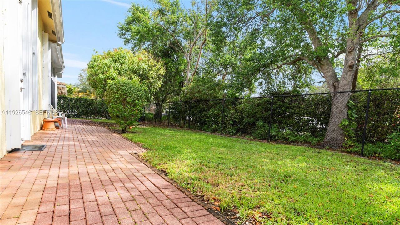 7116 W Pinecreek Way, Coconut Creek, FL 33073 Photo