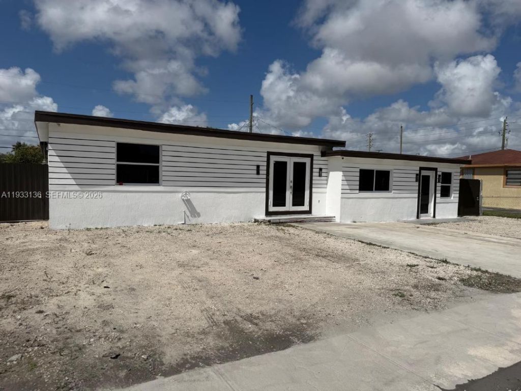 5168 E 8th Ln, Hialeah, FL 33013 Photo