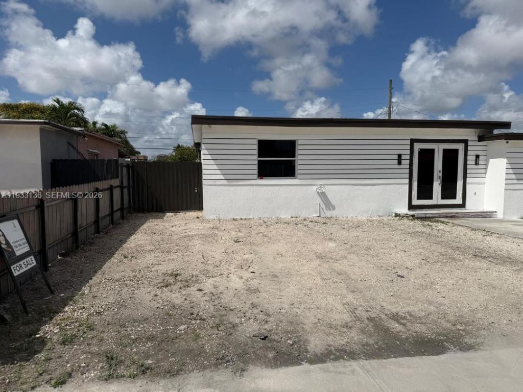 5168 E 8th Ln, Hialeah, FL 33013 Photo