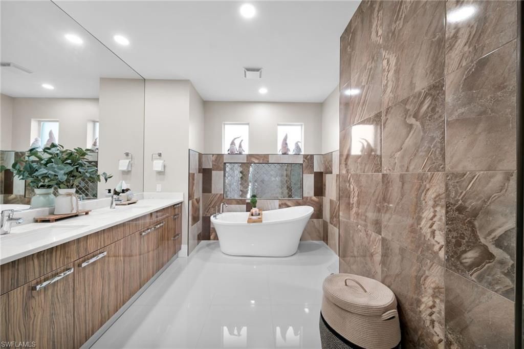 2612 SW 24th Ave, Cape Coral, FL 33914 Photo