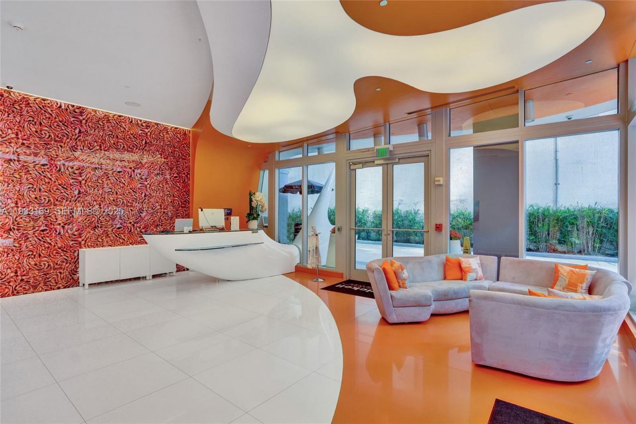 31 SE 6th St , Unit 805, Miami, FL 33131 Photo