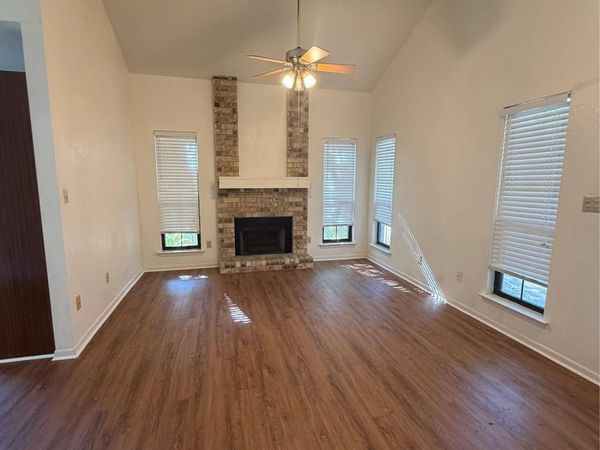 728 W San Antonio ST, Unit 730 A, Lockhart, TX 78644