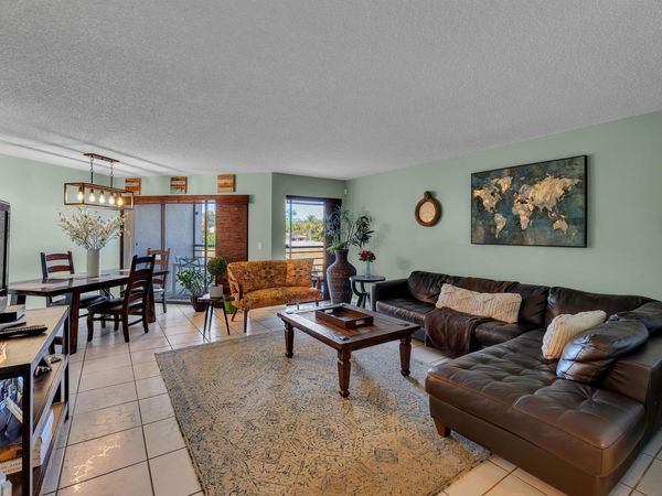 5650 Camino Del Sol, Unit 205, Boca Raton, FL 33433