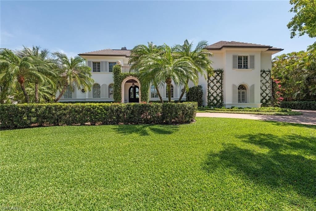 Xxx Lantern Ln, Naples, FL 34102 Photo