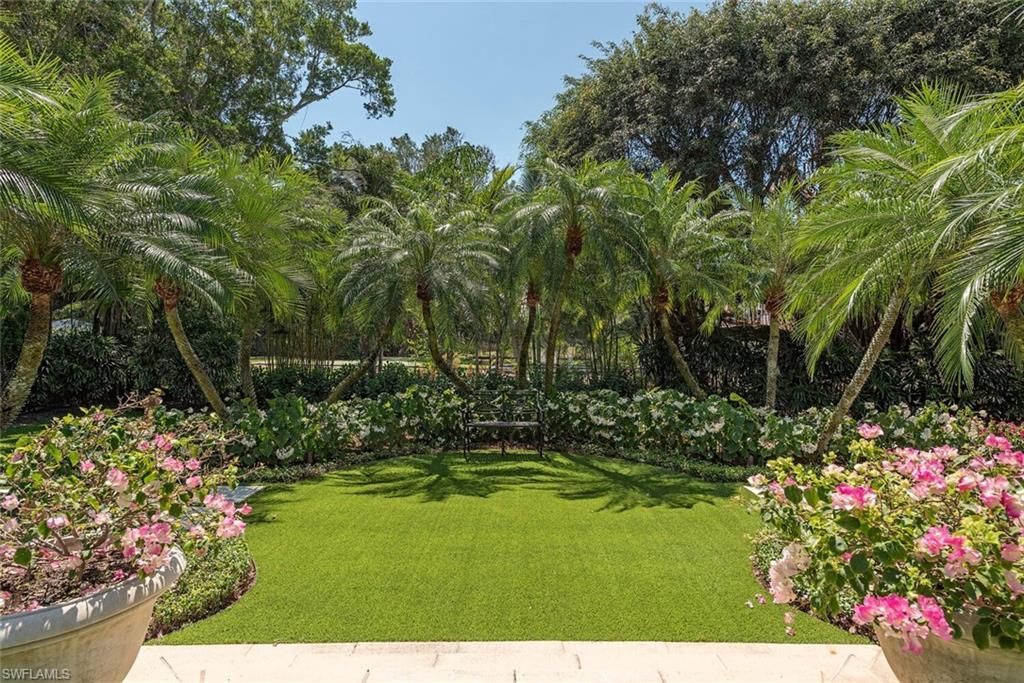 Xxx Lantern Ln, Naples, FL 34102 Photo