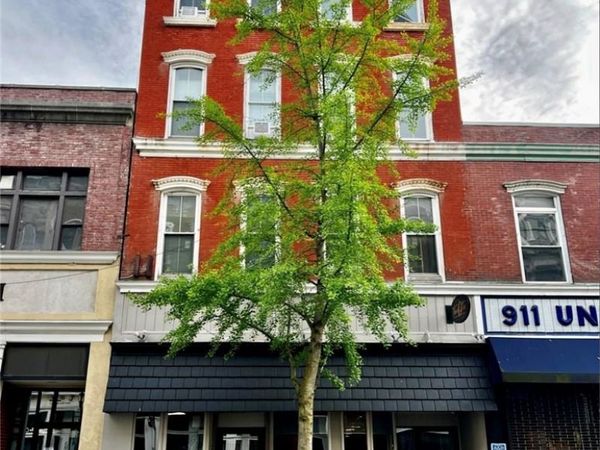 302-304 Main Street, Poughkeepsie, NY 12601