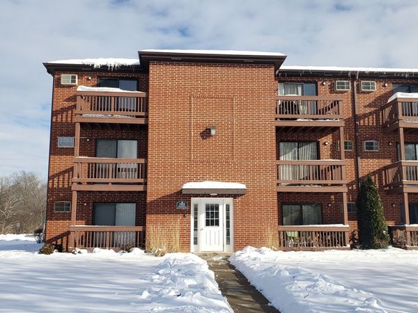 1033 Spruce Street, Unit 3A, Glendale Heights, IL 60139