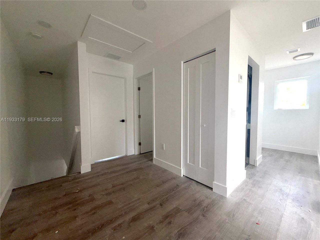 1629 NW 40th St, Miami, FL 33142 Photo