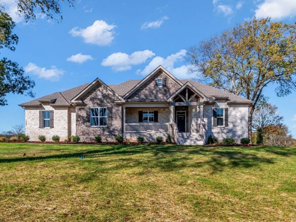 1589 John Sharp Rd, Spring Hill, TN 37174