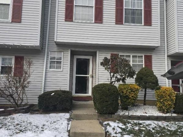 754 Darlington Dr, Old Bridge, NJ 08857