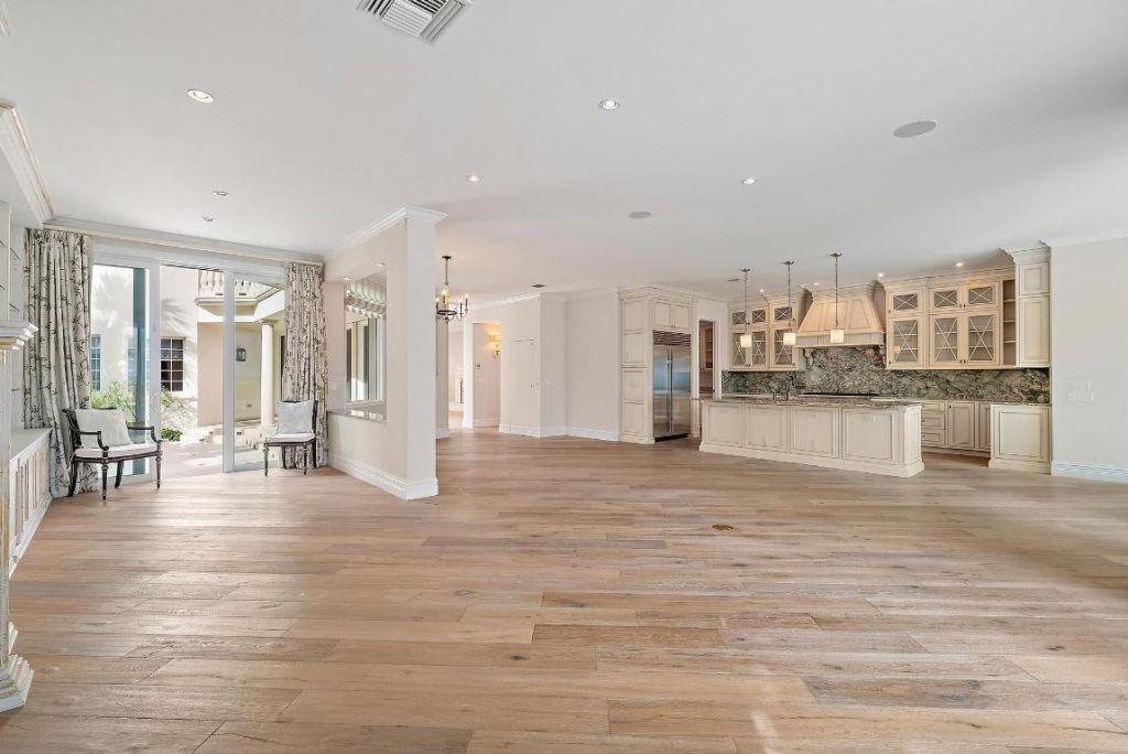 712 Ocean Drive, Juno Beach, FL 33408 Photo