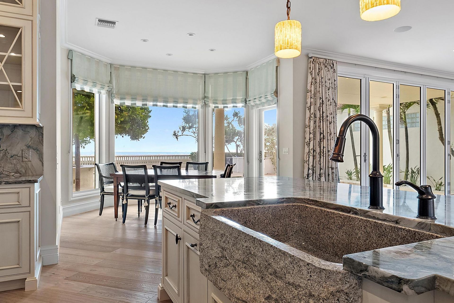 712 Ocean Drive, Juno Beach, FL 33408 Photo