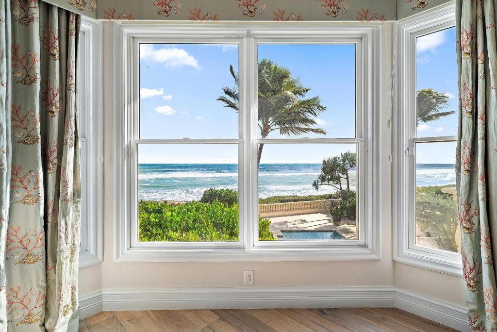 712 Ocean Drive, Juno Beach, FL 33408 Photo