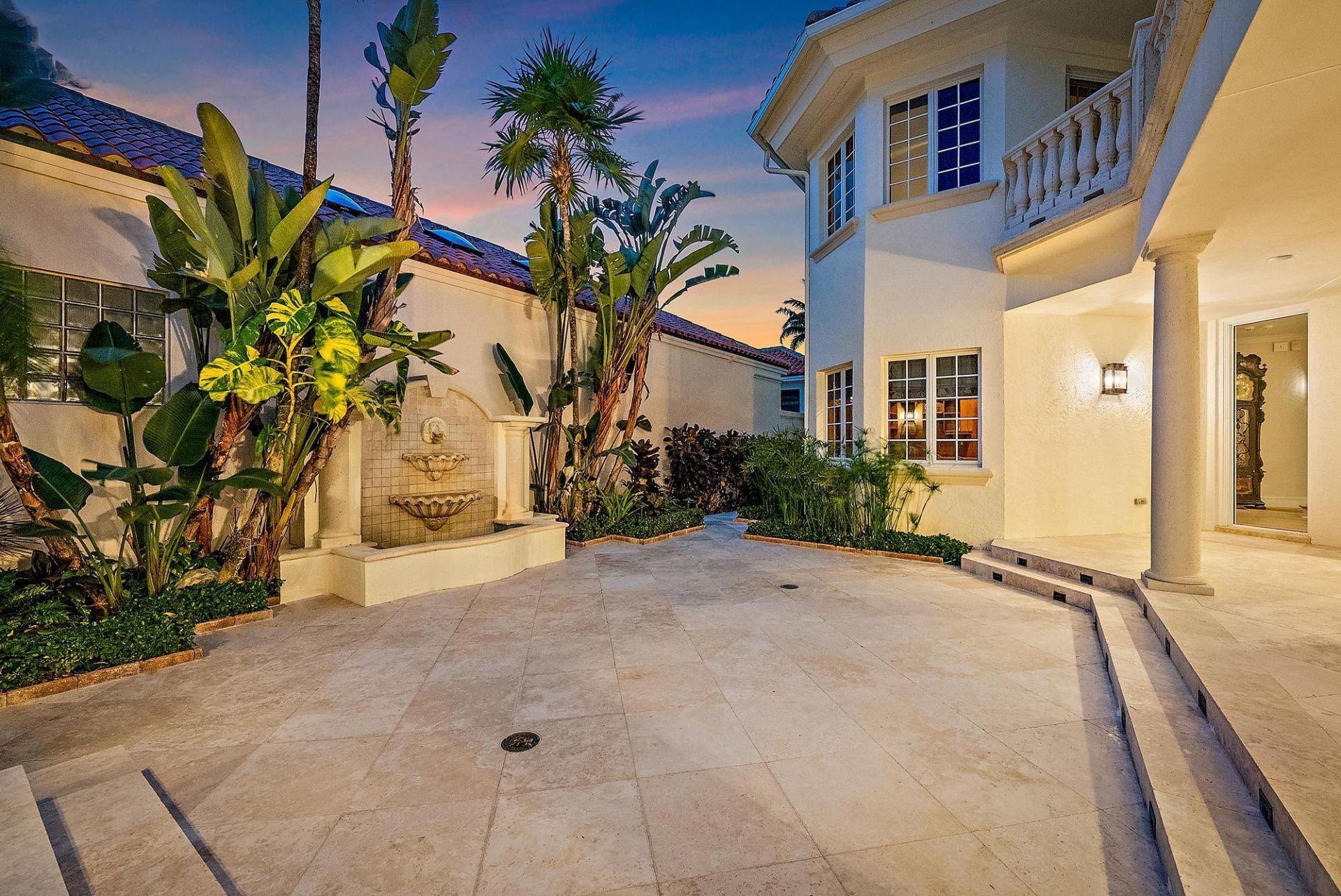 712 Ocean Drive, Juno Beach, FL 33408 Photo