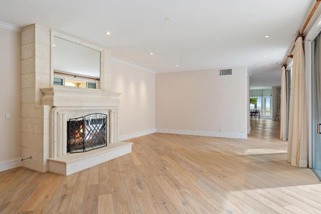 712 Ocean Drive, Juno Beach, FL 33408 Photo