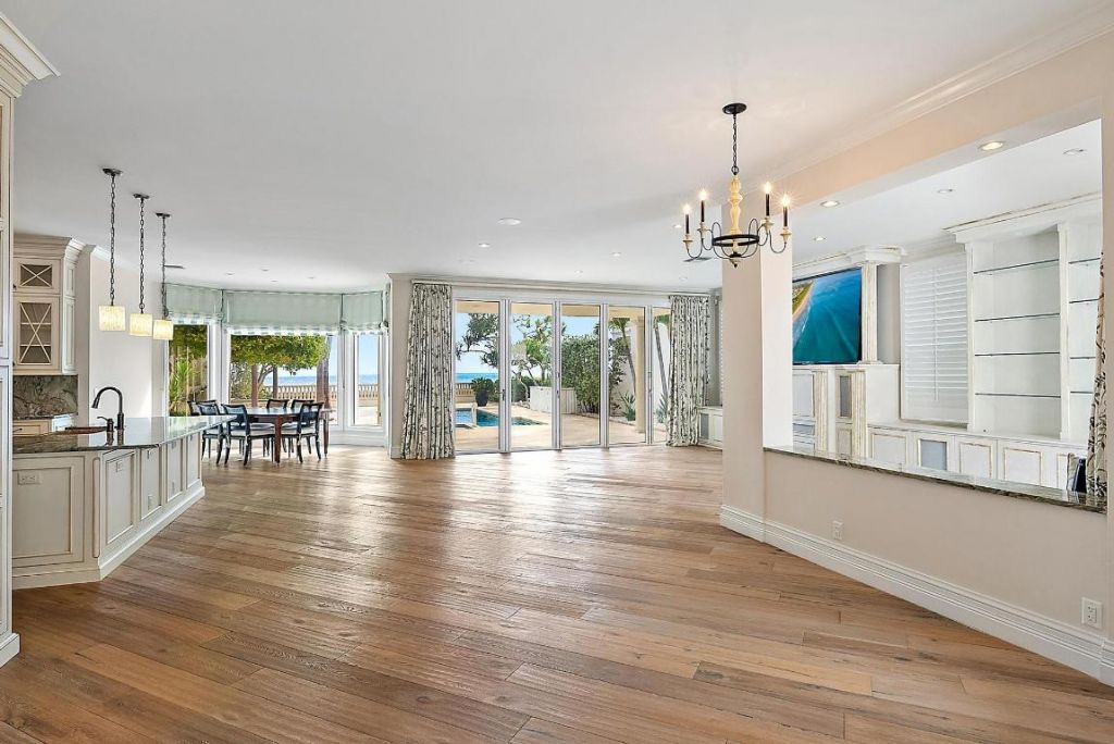 712 Ocean Drive, Juno Beach, FL 33408 Photo