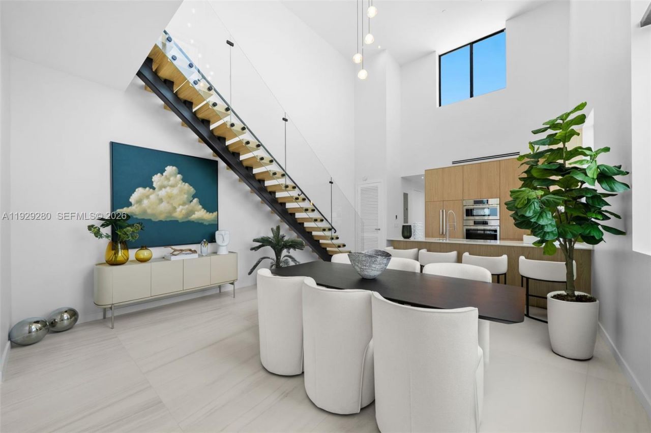 756 84th St, Unit B, Miami Beach, FL 33141 Photo