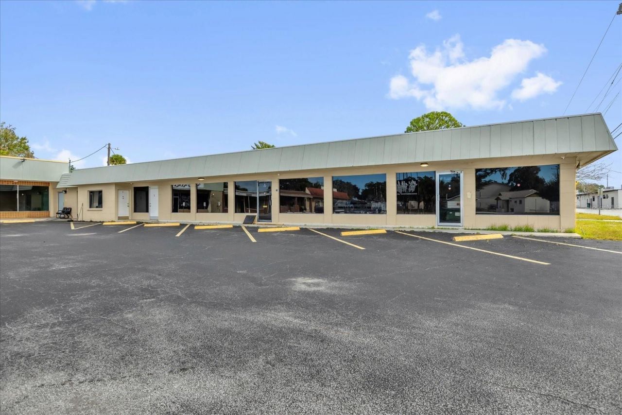 1122 Lake Drive, Unit A-H, Cocoa, FL 32922 Photo