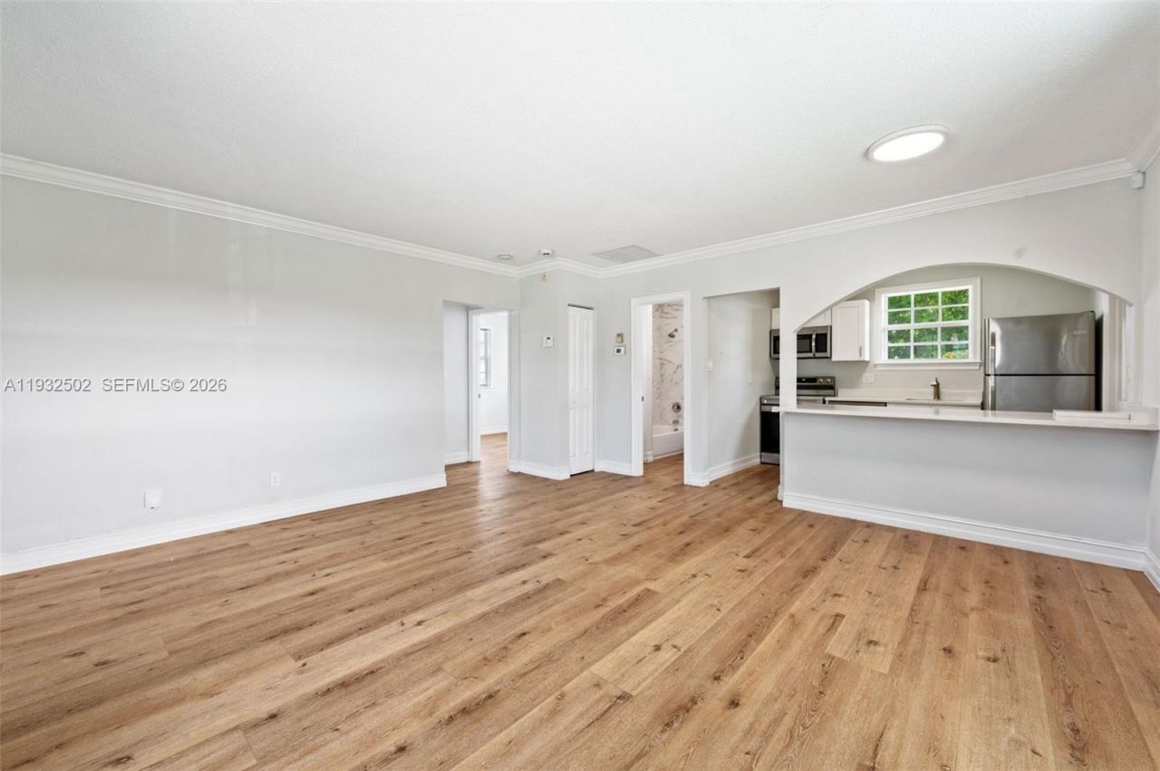 6894 3rd St, Jupiter, FL 33458 Photo