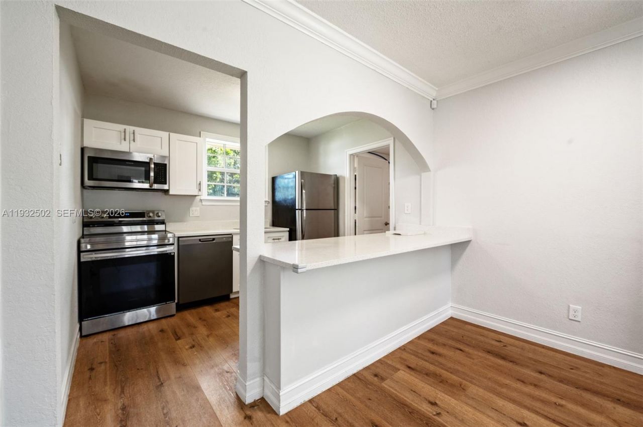 6894 3rd St, Jupiter, FL 33458 Photo