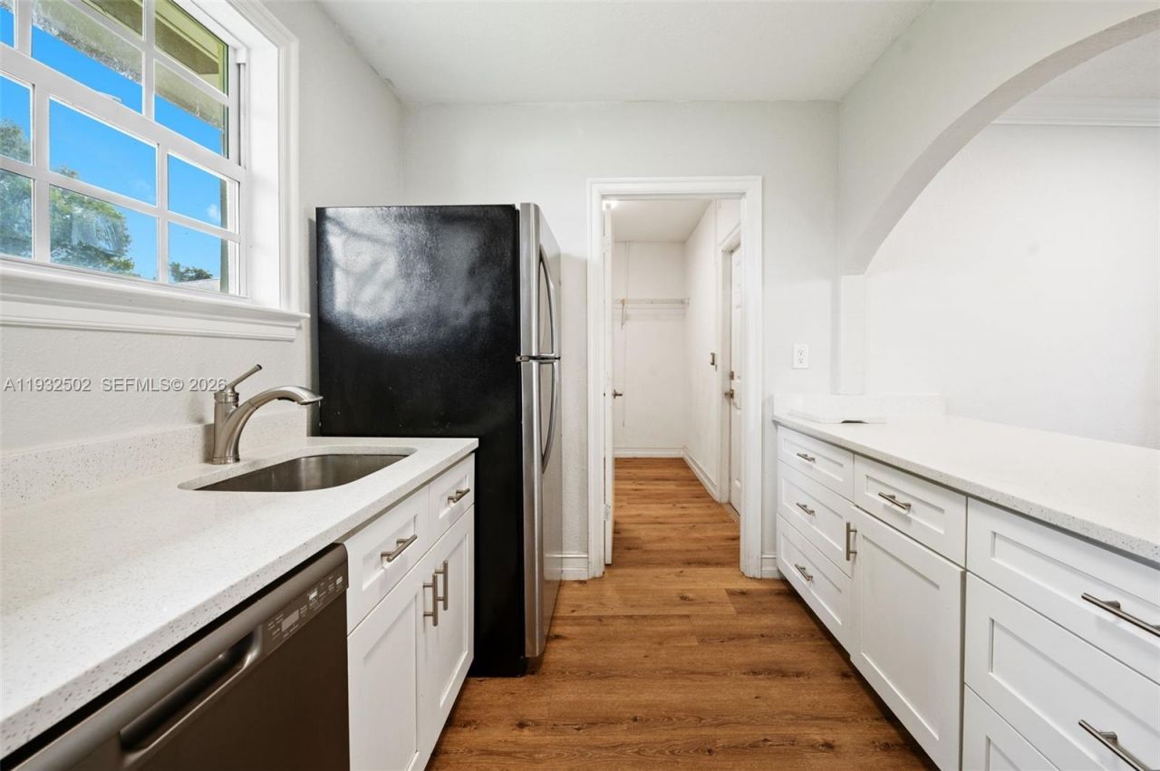 6894 3rd St, Jupiter, FL 33458 Photo